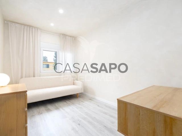 Apartamento alugar em Almada, Torcatas