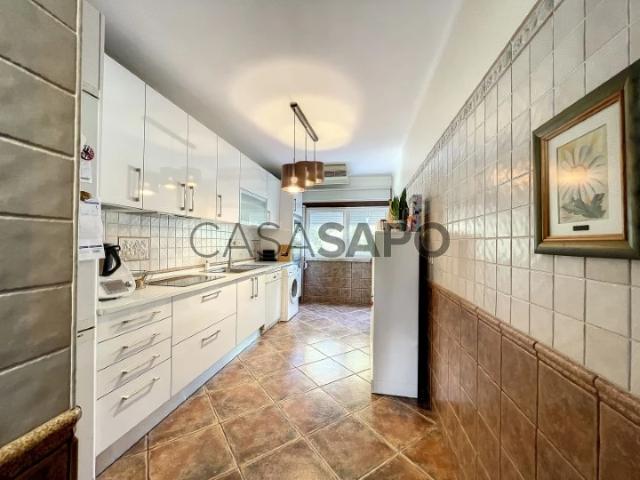 Apartamento alugar em Almada, Ramalha