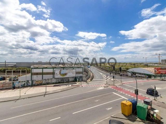 Apartamento alugar em Póvoa De Santa Iria