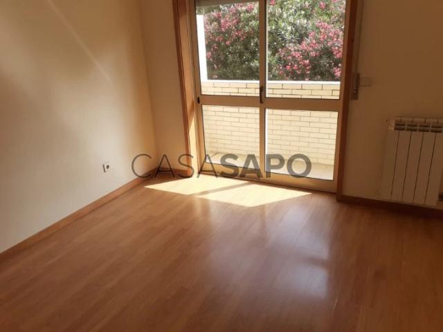 Apartamento alugar em Vila Nova De Gaia, Devesas