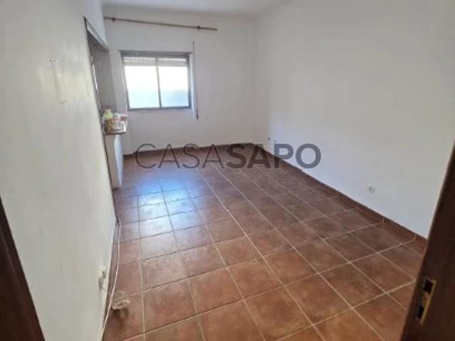 Apartamento alugar em Bairro 25 de Abril, Alto do Seixalinho, Santo André e Verderena
