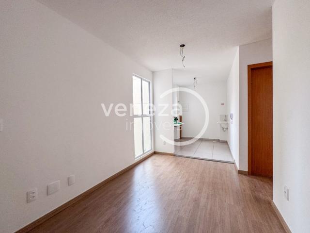 Apartamento aluguel em Cidade Industrial 2, Londrina