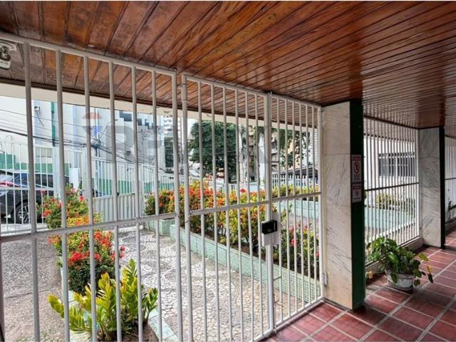 Apartamento aluguel em Região Geográfica Imediata de Salvador, Região Metropolitana de Salvador