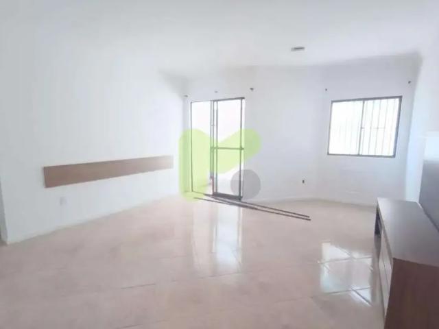 Apartamento aluguel em Região Geográfica Imediata de Macaé-Rio das Ostras, Macaé