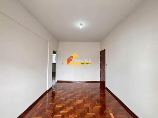 Apartamento aluguel em São José, Divinópolis