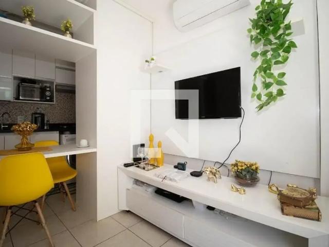 Apartamento aluguel em SQN 106, Plano Piloto
