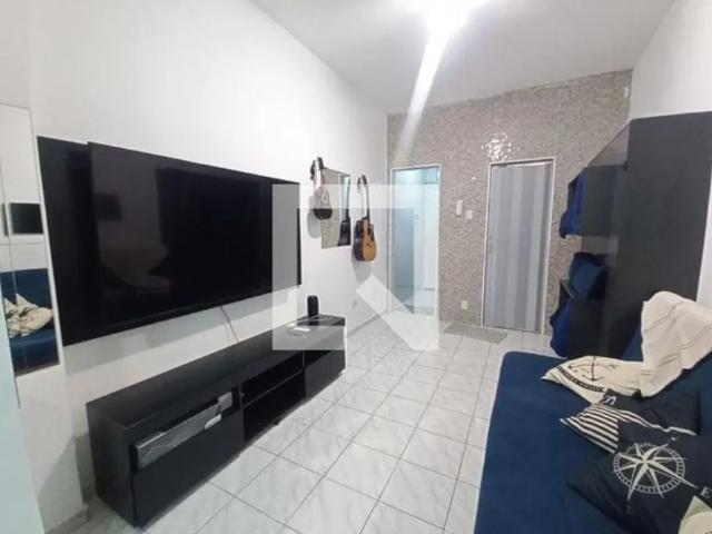 Apartamento aluguel em São Vicente