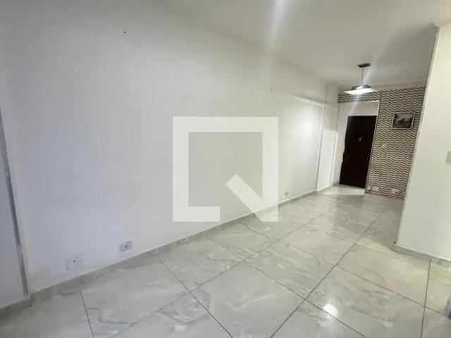 Apartamento aluguel em São Vicente