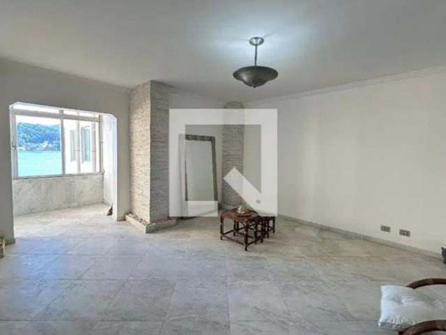 Apartamento aluguel em São Vicente