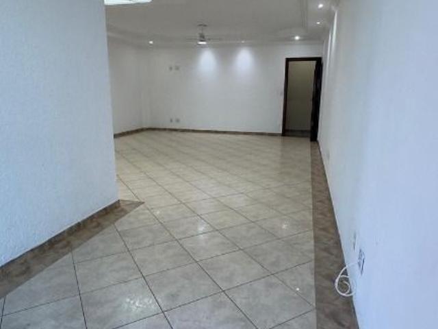Apartamento aluguel em Região Imediata de Santos, Região Metropolitana da Baixada Santista
