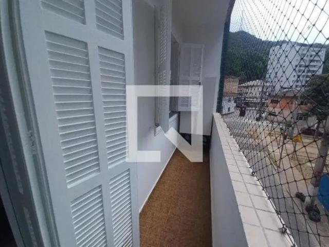 Apartamento aluguel em São Vicente
