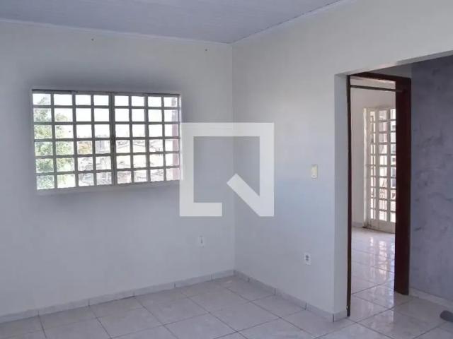 Apartamento aluguel em Setor de Mansões Sudeste, Samambaia