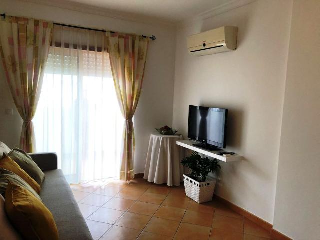 Apartamento alugar em Vila Real De Santo António, Faro