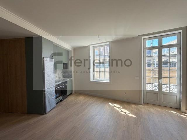 Apartamento alugar em Oliveira, São Paio e São Sebastião, Guimarães