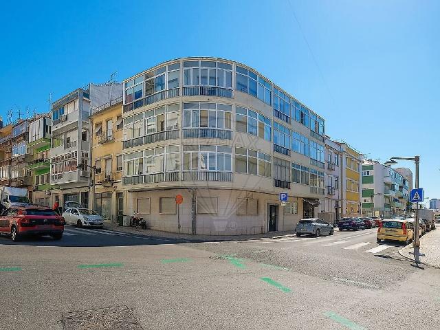 Apartamento alugar em Avenidas Novas, Lisboa
