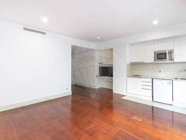 Apartamento alugar em São Bento, Lisboa