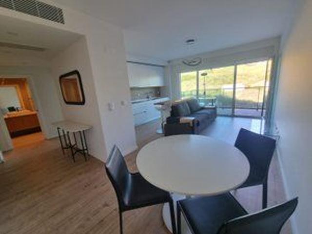 Apartamento alugar em Carriche, Lisboa