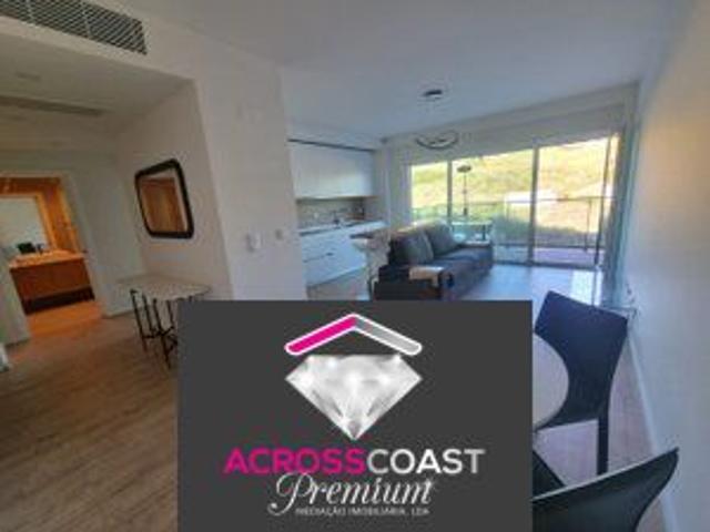 Apartamento alugar em Carriche, Lisboa