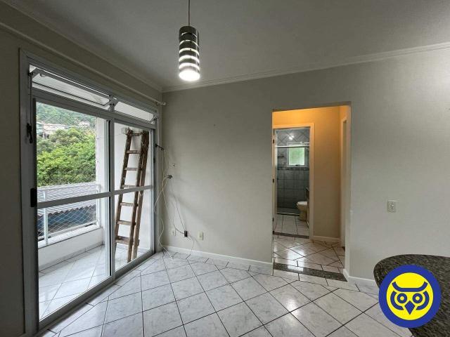 Apartamento aluguel em Região Geográfica Imediata de Florianópolis, São José