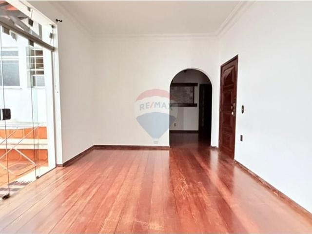 Apartamento aluguel em Região Geográfica Imediata de Juiz de Fora, Juiz de Fora
