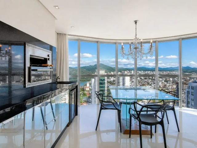 Apartamento aluguel em Região Geográfica Imediata de Itajaí, Balneario Camboriú