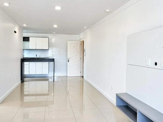 Apartamento aluguel em Nações, Balneário Camboriú