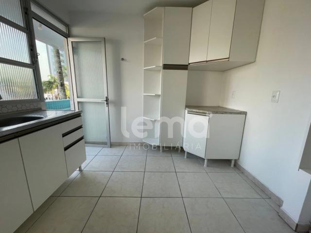 Apartamento aluguel em Balneário Camboriú, Região Geográfica Intermediária de Blumenau