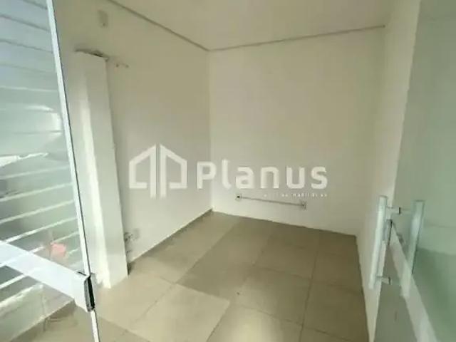 Apartamento aluguel em Região Imediata de Bauru, Bauru