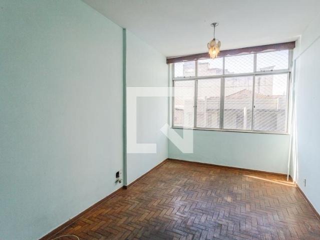Apartamento aluguel em Regional Centro-Sul, Belo Horizonte