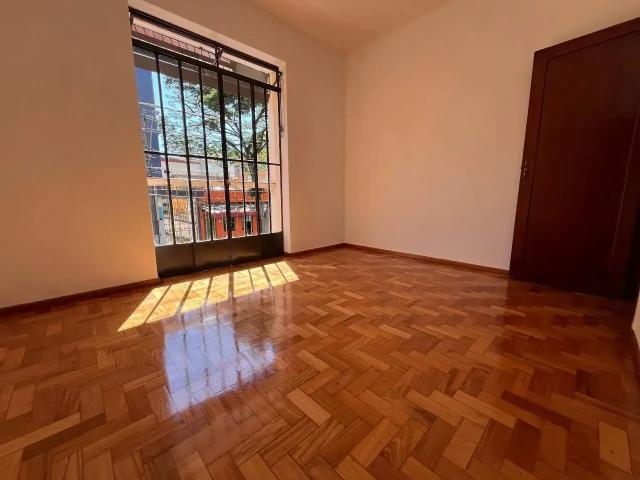 Apartamento aluguel em Regional Centro-Sul, Belo Horizonte