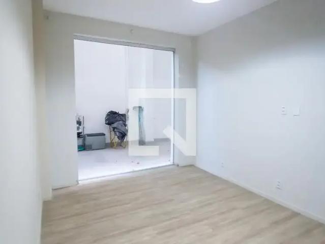 Apartamento aluguel em Regional Centro-Sul, Belo Horizonte