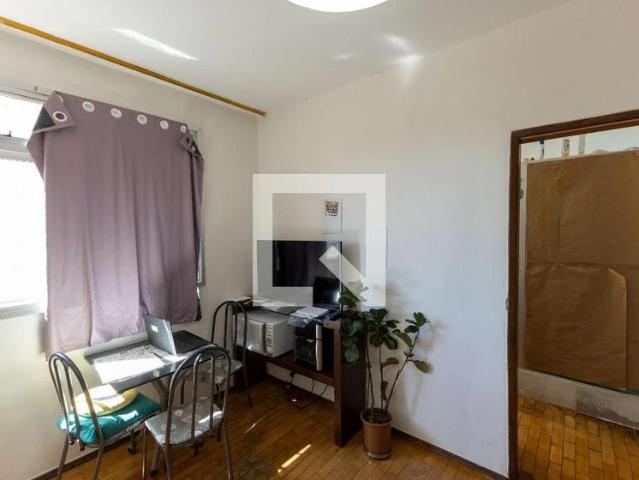 Apartamento aluguel em Regional Centro-Sul, Belo Horizonte