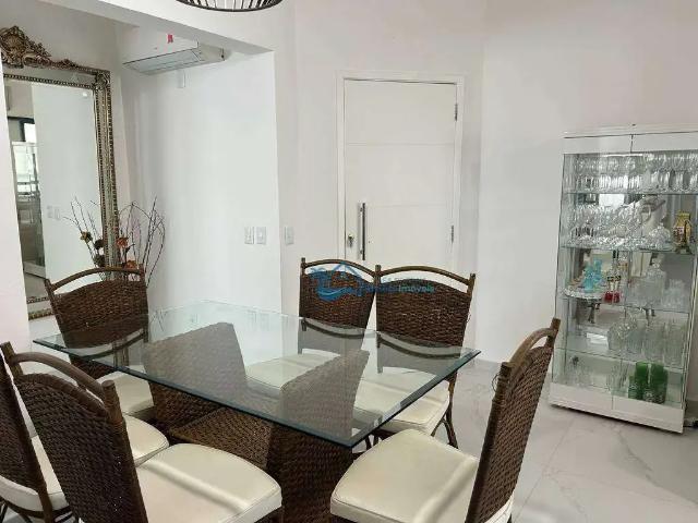 Apartamento aluguel em Região Imediata de Santos, Região Metropolitana da Baixada Santista