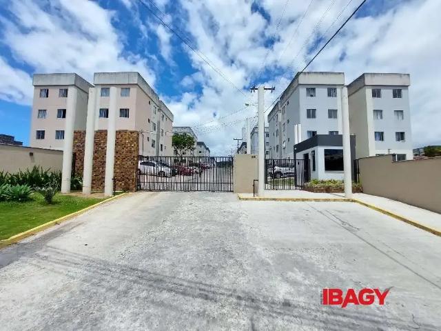 Apartamento aluguel em Região Geográfica Imediata de Florianópolis, Biguaçu