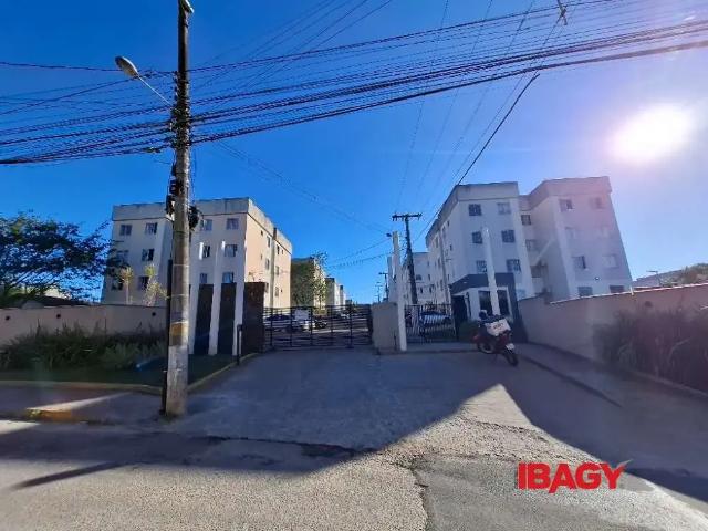Apartamento aluguel em Região Geográfica Imediata de Florianópolis, Biguaçu