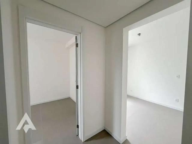 Apartamento aluguel em Região Geográfica Imediata de Blumenau, Blumenau