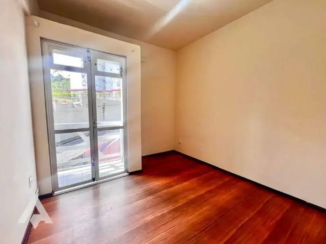 Apartamento aluguel em Região Geográfica Imediata de Blumenau, Blumenau