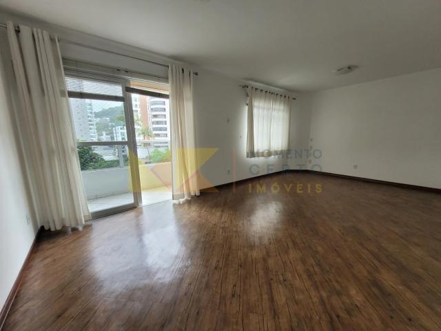 Apartamento aluguel em Região Geográfica Imediata de Blumenau, Blumenau