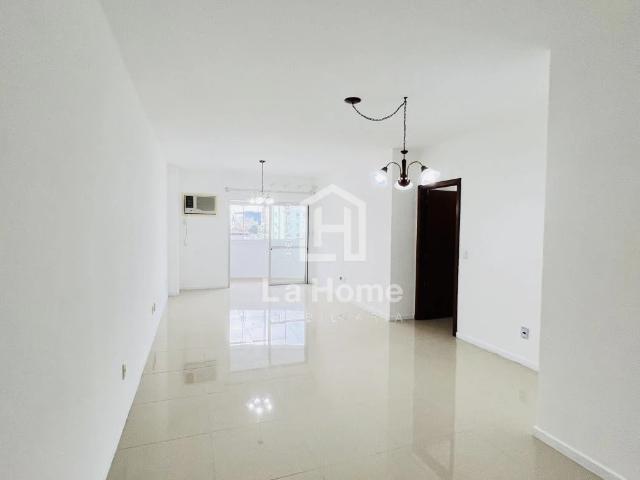 Apartamento aluguel em Região Geográfica Imediata de Blumenau, Blumenau