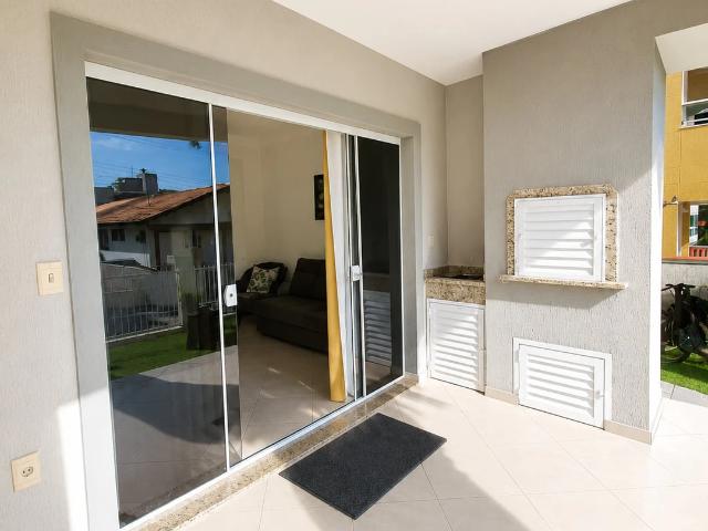 Apartamento aluguel em Bombas, Bombinhas