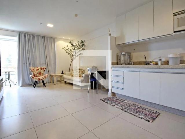 Apartamento aluguel em Águas Claras, Região Geográfica Intermediária do Distrito Federal