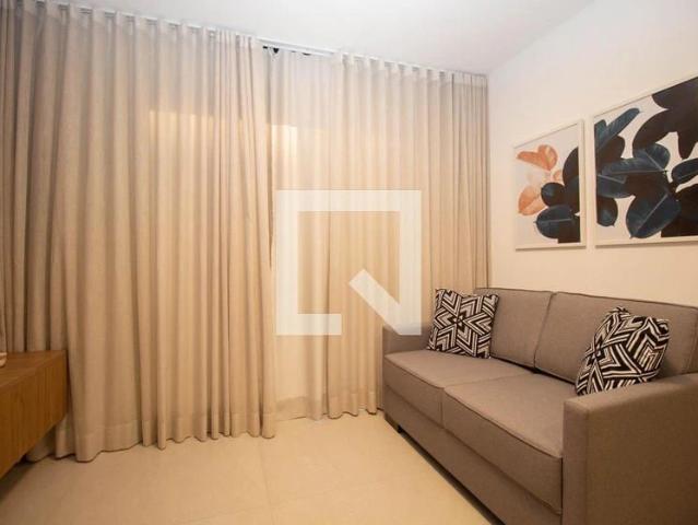 Apartamento aluguel em Setor de Garagens e Concessionárias de Veículos, Águas Claras