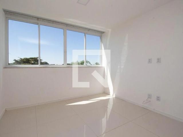 Apartamento aluguel em SQN 303, Plano Piloto