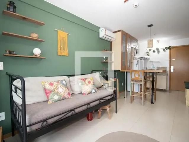 Apartamento aluguel em Região Geográfica Imediata do Distrito Federal, Região Integrada de Desenvolvimento do Distrito Federal e Entorno