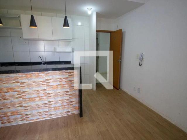 Apartamento aluguel em Samambaia, Região Geográfica Intermediária do Distrito Federal