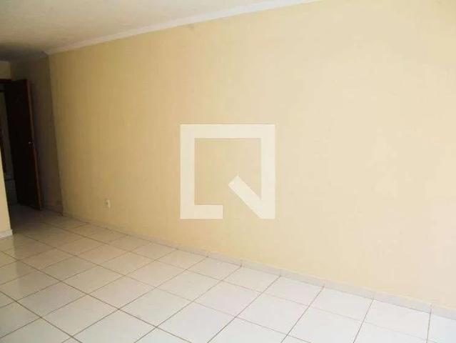 Apartamento aluguel em QR 406, Samambaia