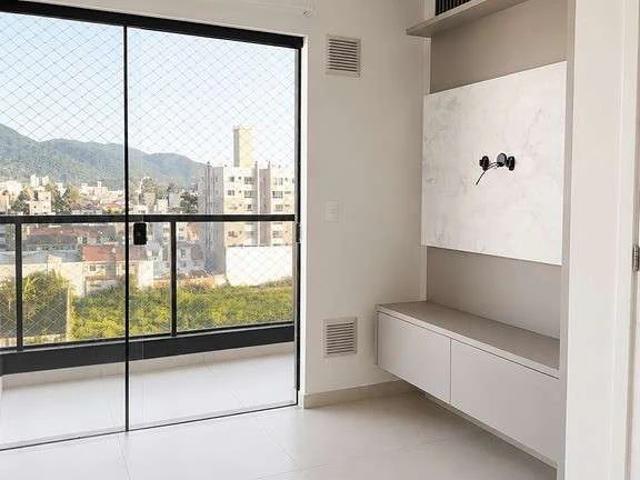 Apartamento aluguel em Camboriú, Região Geográfica Intermediária de Blumenau