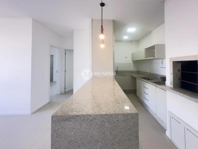 Apartamento aluguel em Monte Alegre, Camboriú