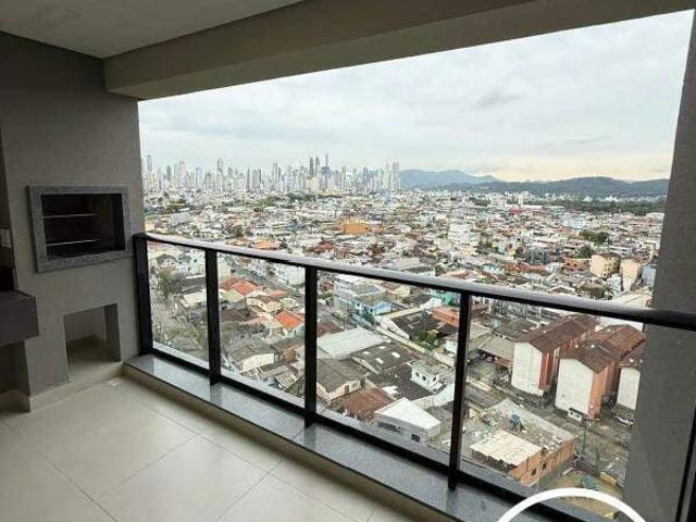 Apartamento aluguel em Monte Alegre, Camboriú