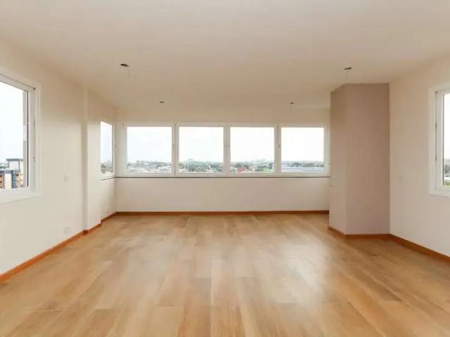 Apartamento aluguel em Região Geográfica Imediata de Porto Alegre, Região Metropolitana de Porto Alegre